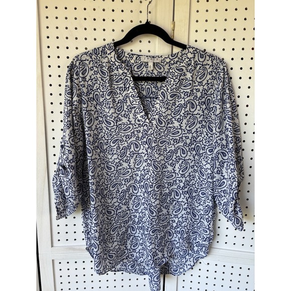 Chaus Tops - Chaus Women's Small Blue White Paisley 3/4 SLV Roll Tab Blouse Shirt V Neck